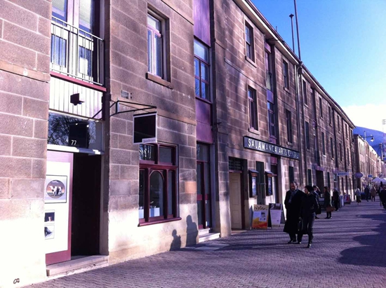 劉向華“擁抱陌生人”水墨藝術(shù)展在澳大利亞薩拉曼卡藝術(shù)中心開幕 劉向華“擁抱陌生人”水墨藝術(shù)展在澳大利亞薩拉曼卡藝術(shù)中心開幕